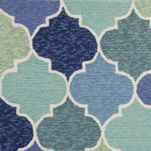 Homeroots 5 x 7 ft. 6 in. UV-Treated Polypropylene Blue Area Rug 352780 - main